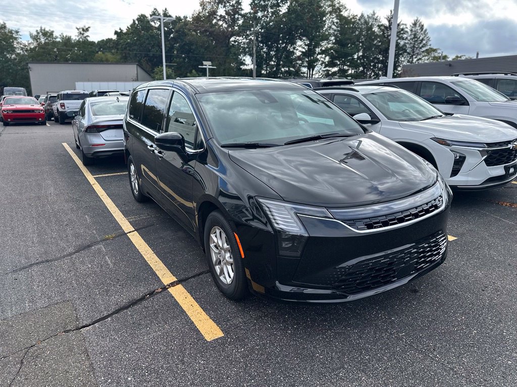 New 2027 Chrysler Pacifica Select Van Passenger Van