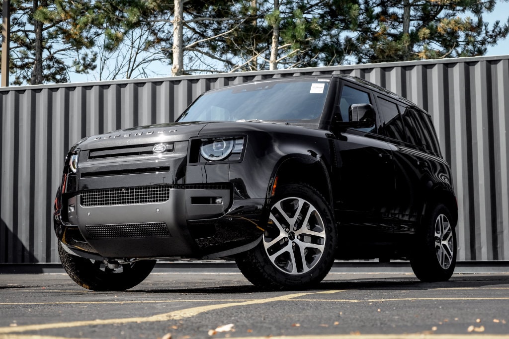 New 2026 Land Rover Defender 110 X-Dynamic SE SUV