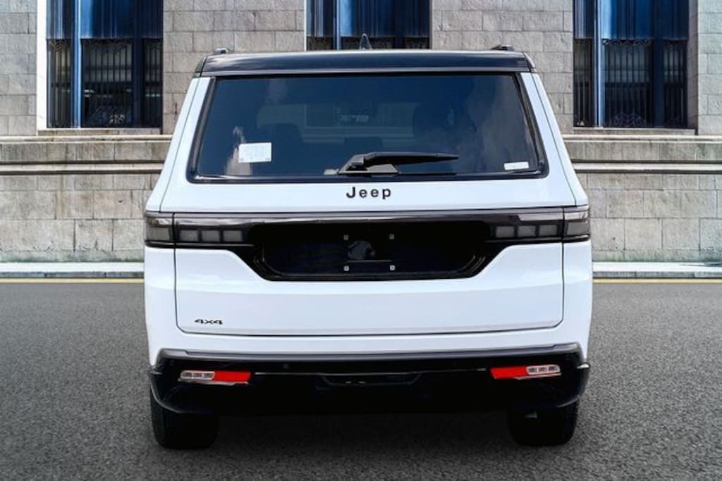 New 2026 Jeep Grand Wagoneer L Summit SUV