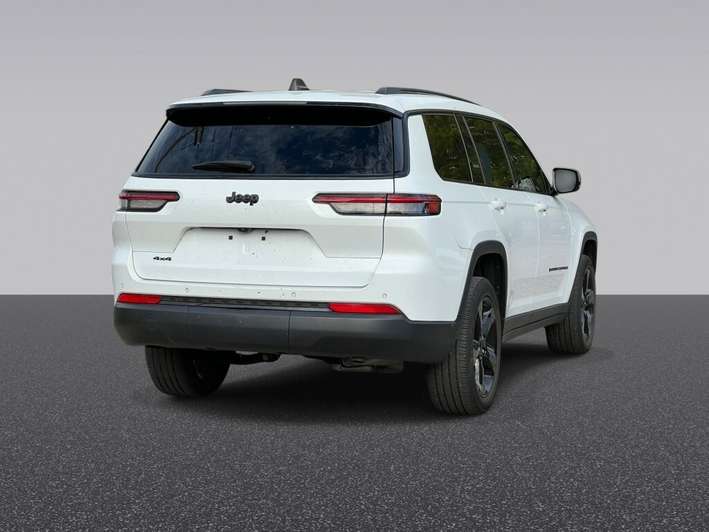 Used 2023 Jeep Grand Cherokee L Altitude SUV
