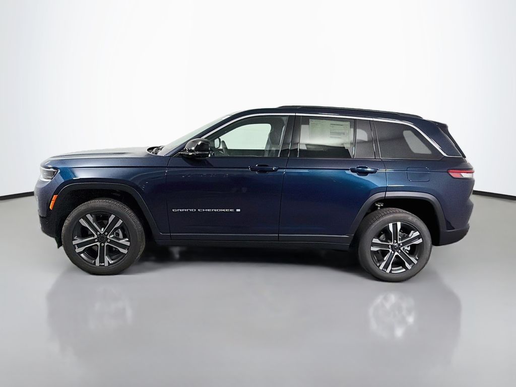 New 2027 Jeep Grand Cherokee Limited SUV