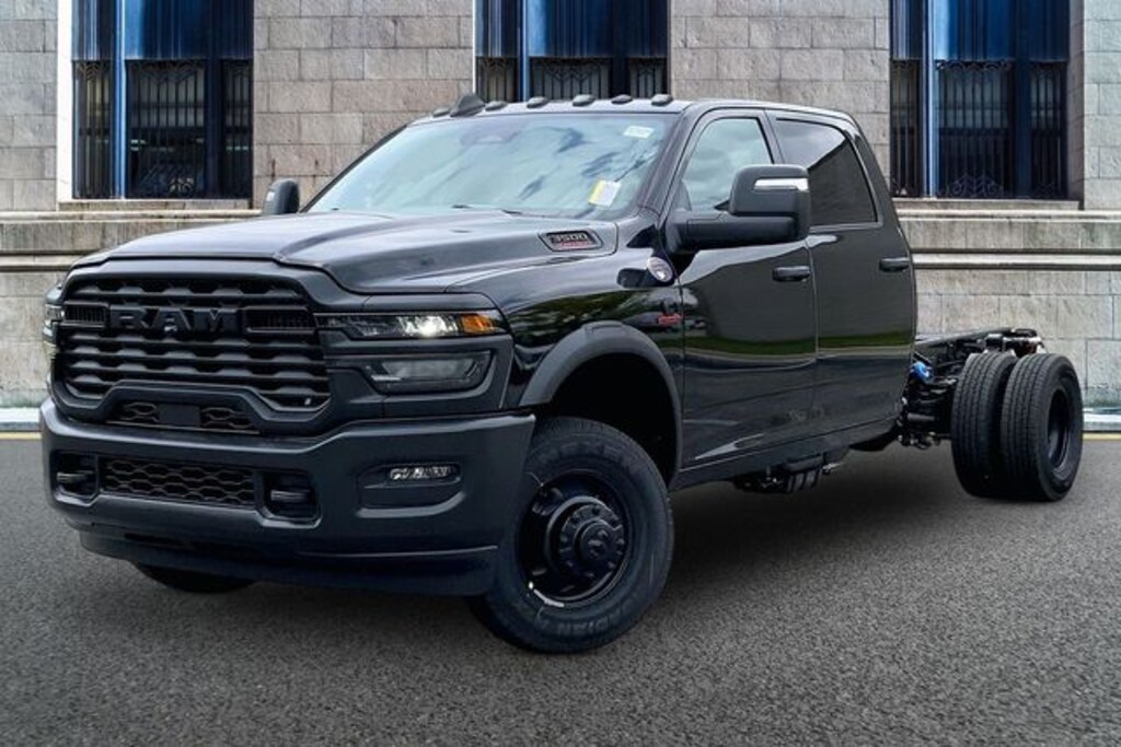New 2026 Ram 3500 Tradesman Cab/Chassis