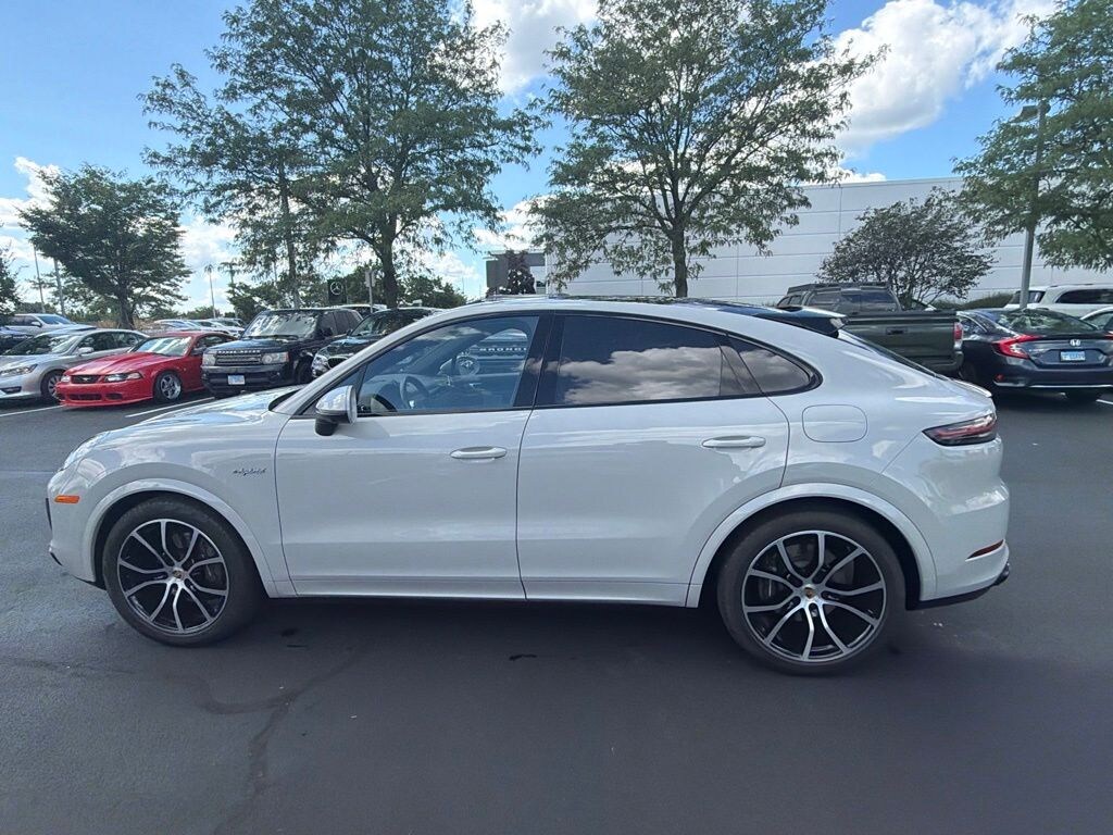 Used 2022 Porsche Cayenne E-Hybrid Coupe SUV
