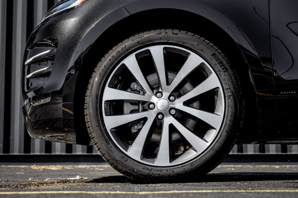 New 2026 Land Rover Range Rover Evoque Hoxton Edition SUV