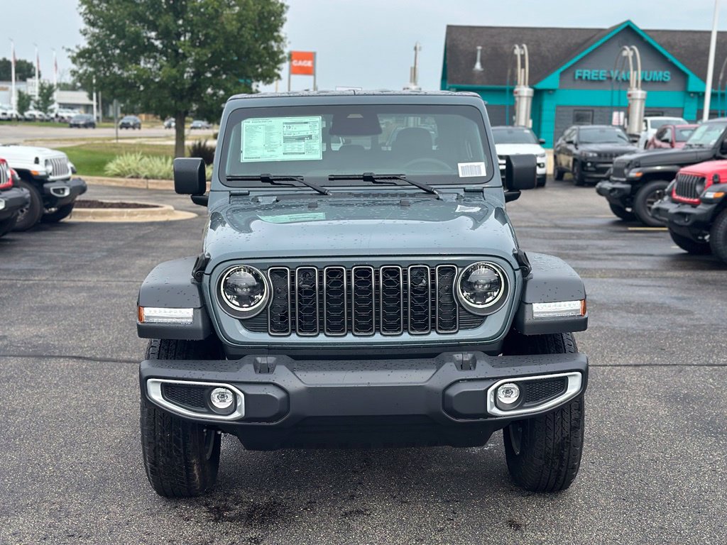 New 2026 Jeep Gladiator Sport S Truck