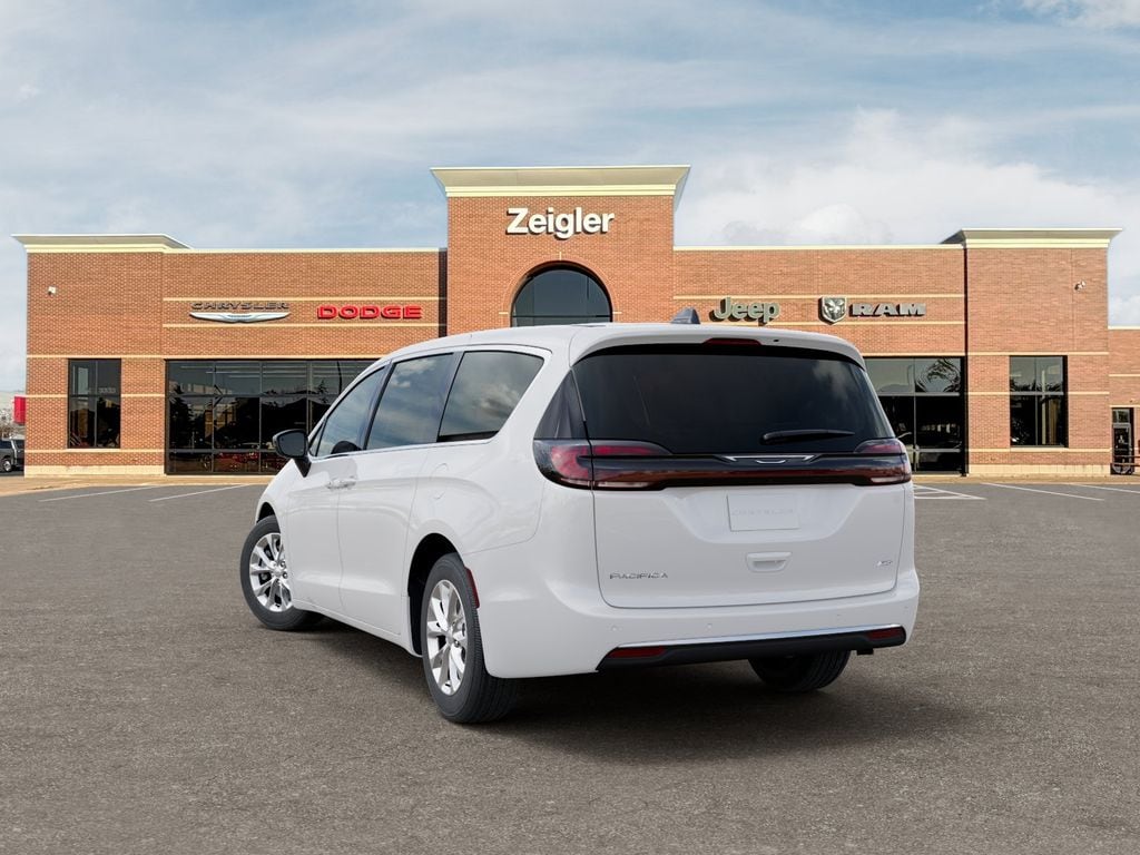 New 2027 Chrysler Pacifica Select Van Passenger Van