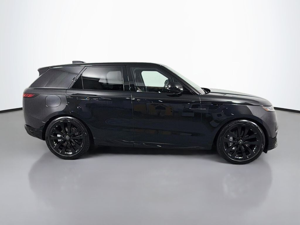 Used 2025 Land Rover Range Rover Sport Plug-in Hybrid Dynamic SE SUV
