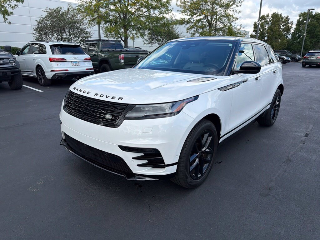 Used 2025 Land Rover Range Rover Velar Dynamic SE SUV