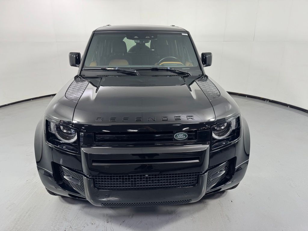 Used 2024 Land Rover Defender 130 X-Dynamic SE SUV