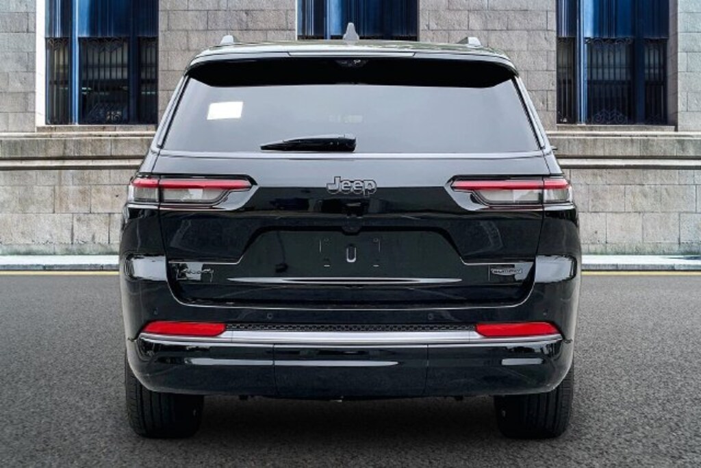 New 2027 Jeep Grand Cherokee L Summit SUV