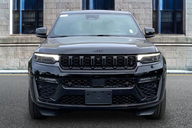 New 2027 Jeep Grand Cherokee Summit SUV