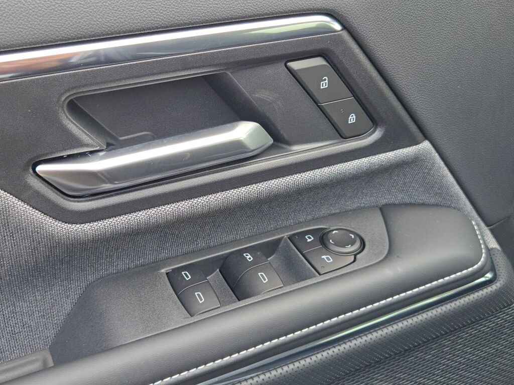 2026 GMC Sierra EV Elevation - Photo 20