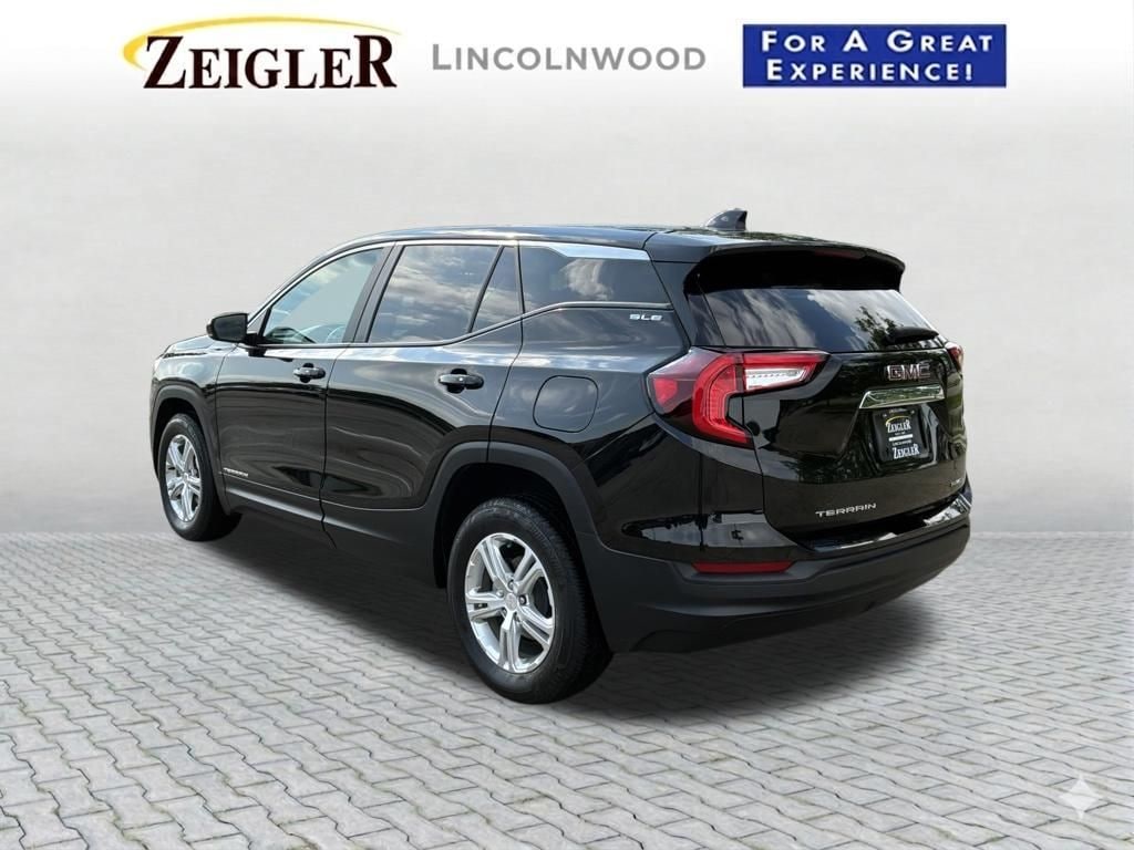 Used 2024 GMC Terrain SLE SUV