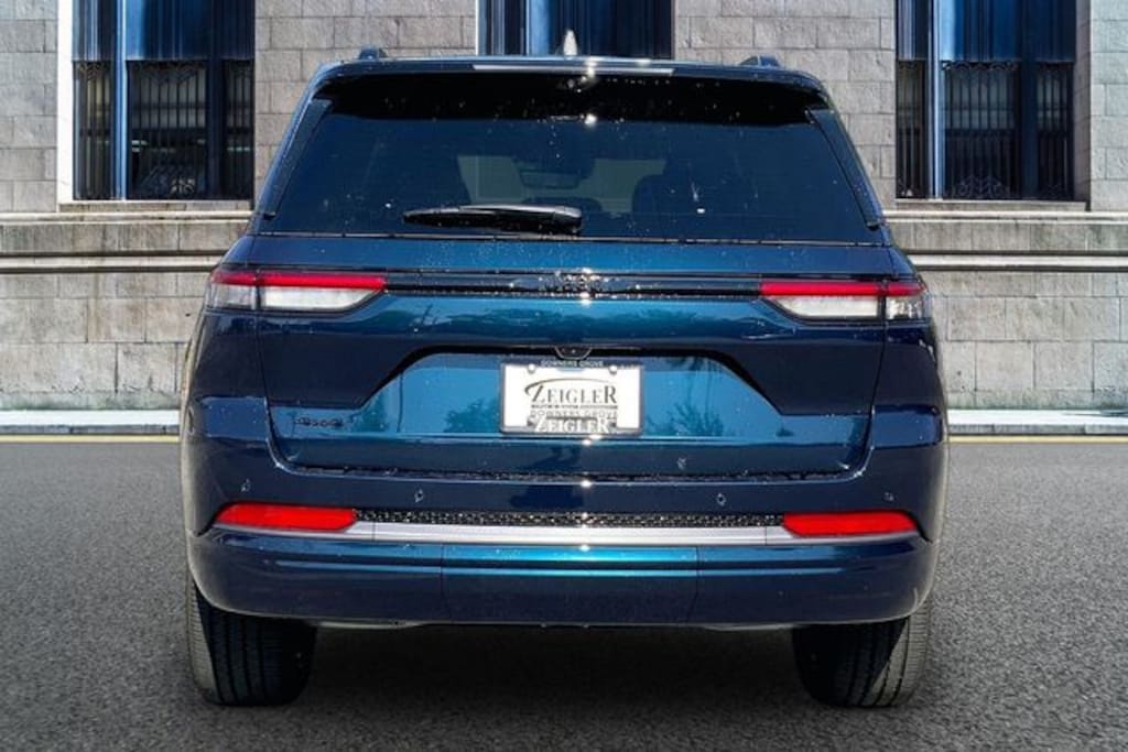 New 2027 Jeep Grand Cherokee Limited Reserve Sport Utility