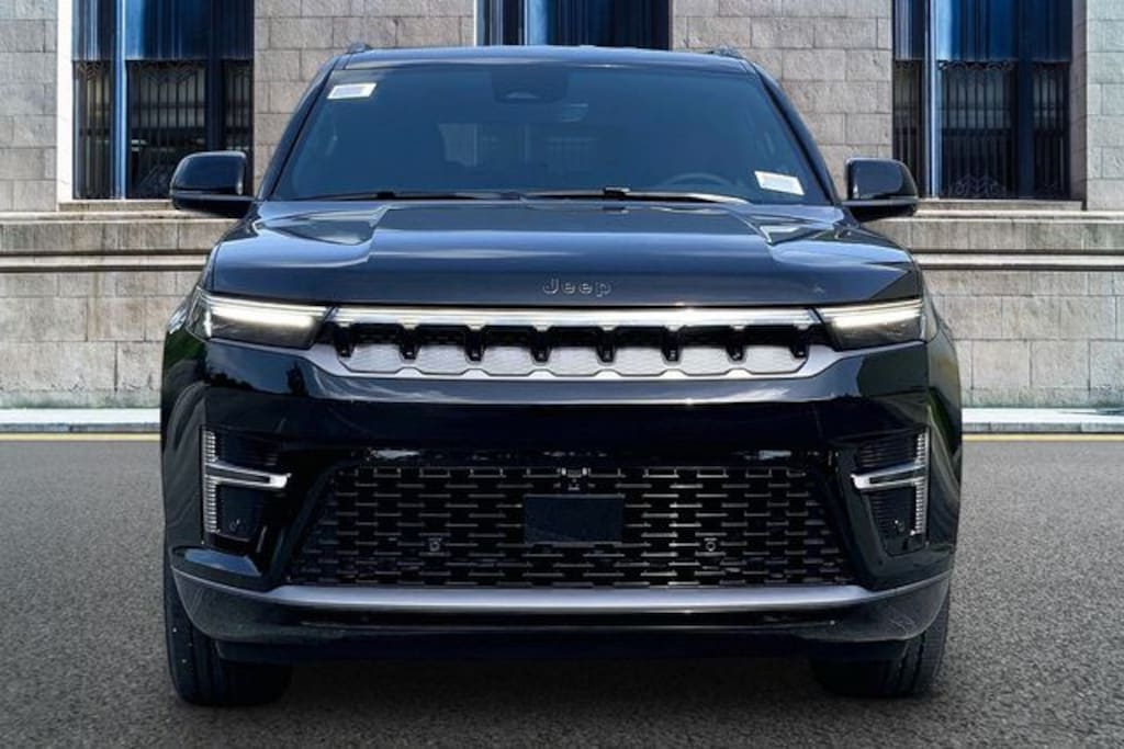 New 2026 Jeep Grand Wagoneer Limited Altitude Sport Utility