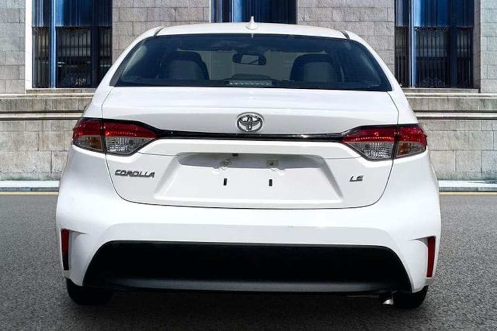 Used 2025 Toyota Corolla LE Sedan