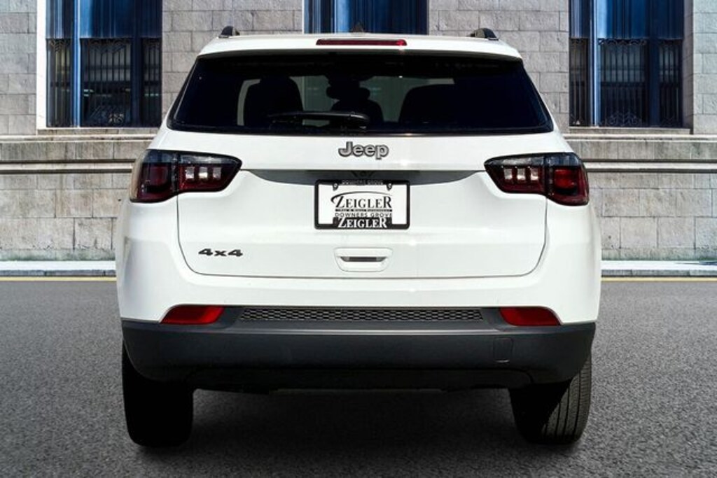 New 2026 Jeep Compass Latitude Sport Utility