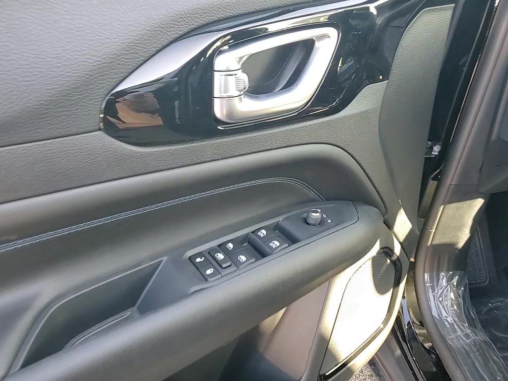 2026 Jeep Compass Latitude Altitude - Photo 9