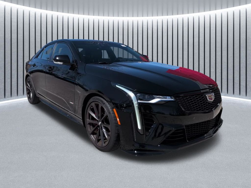  Cadillac CT4