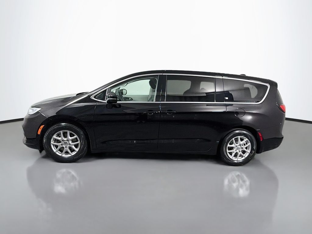 Used 2024 Chrysler Pacifica Touring L Van Passenger Van