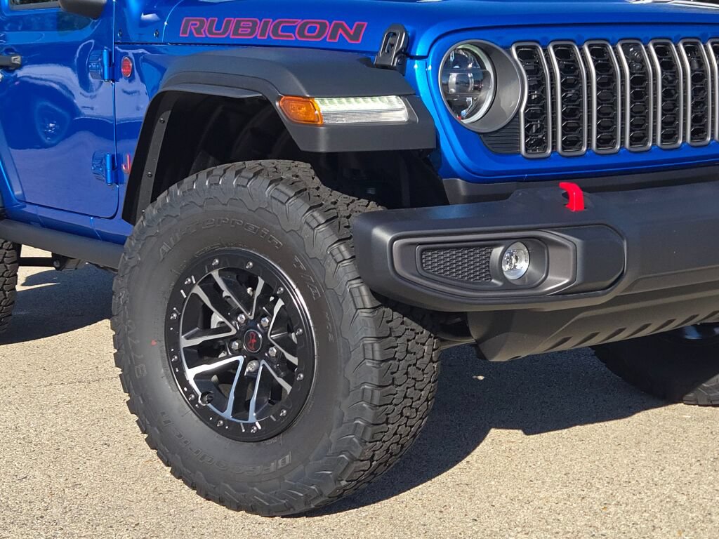 New 2025 Jeep Wrangler 2-DOOR RUBICON Sport Utility