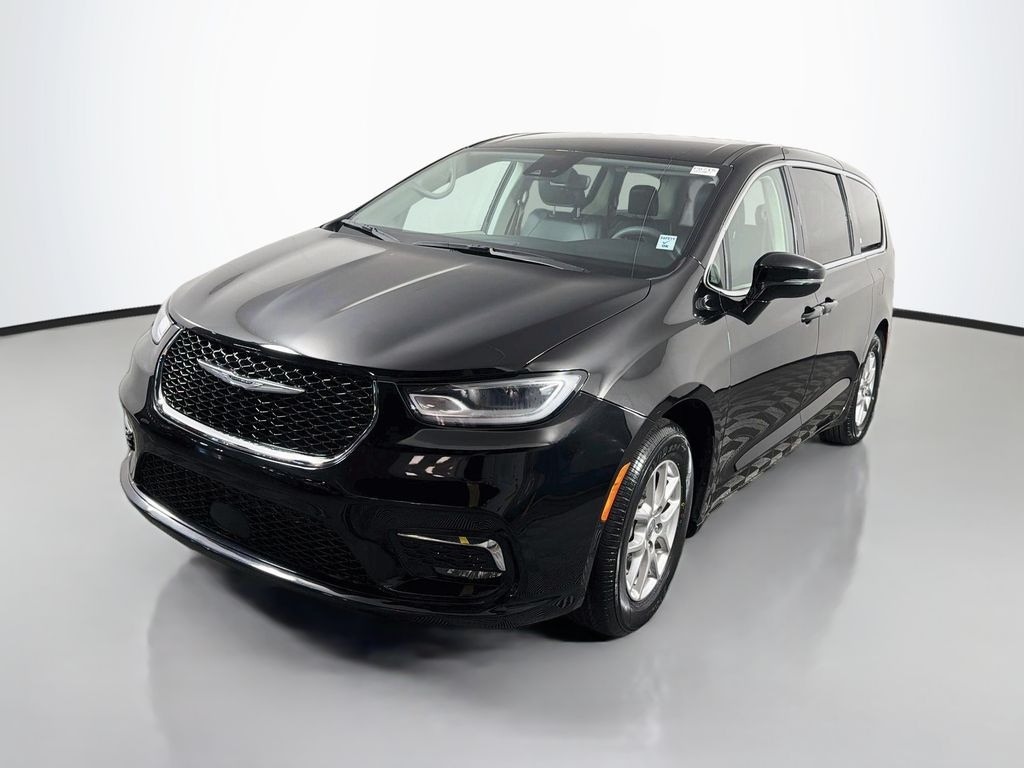 Used 2024 Chrysler Pacifica Touring L Van Passenger Van