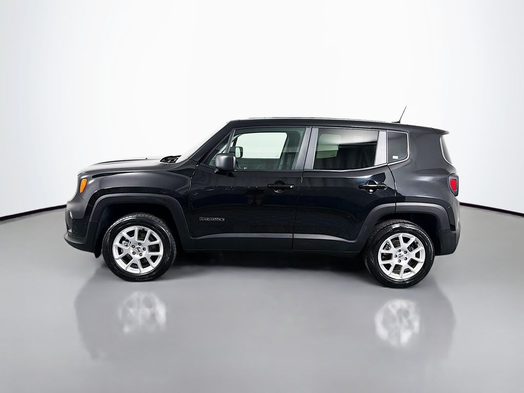 Used 2023 Jeep Renegade Latitude SUV