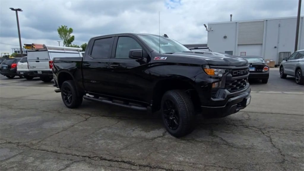New 2025 Chevrolet Silverado 1500 Custom Trail Boss Truck Crew Cab