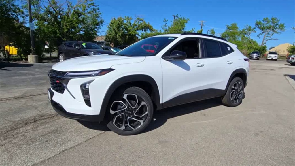 New 2025 Chevrolet Trax 2RS SUV