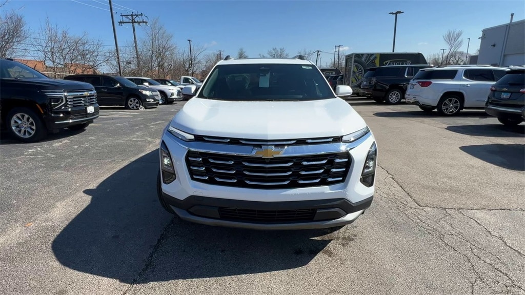 New 2025 Chevrolet Equinox LT SUV