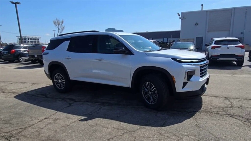 New 2025 Chevrolet Traverse LT 1LT SUV