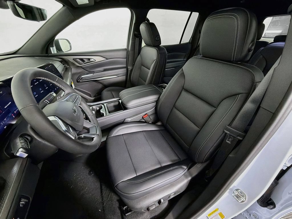2027 Chevrolet Traverse LT - Photo 21