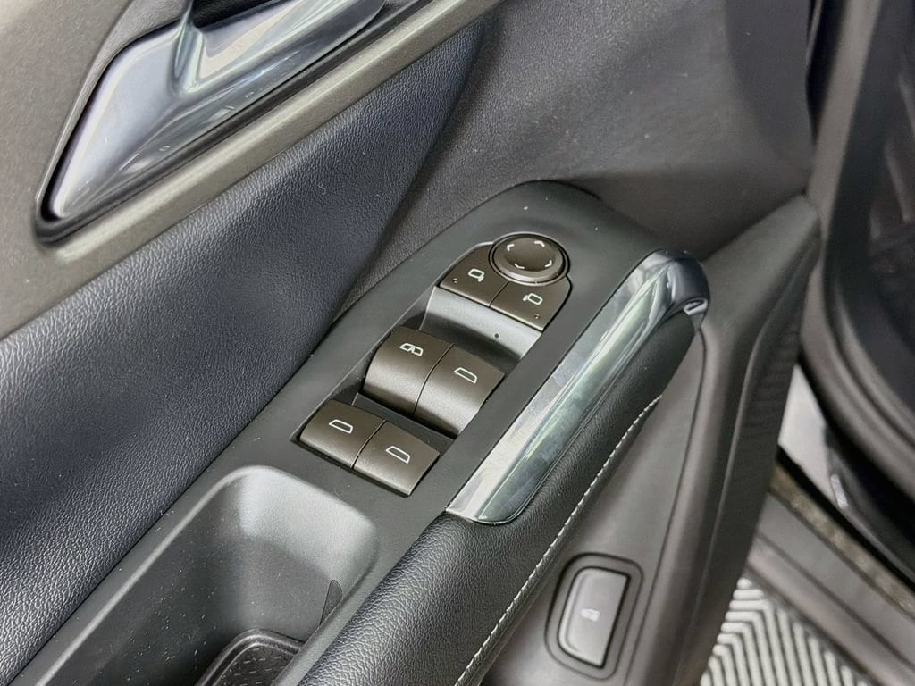 2026 Chevrolet Traverse LT - Photo 18
