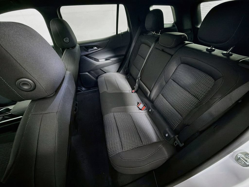 2027 Chevrolet Equinox LT - Photo 24