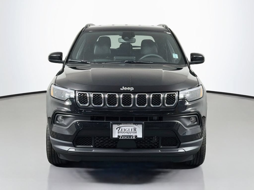 Used 2024 Jeep Compass Latitude