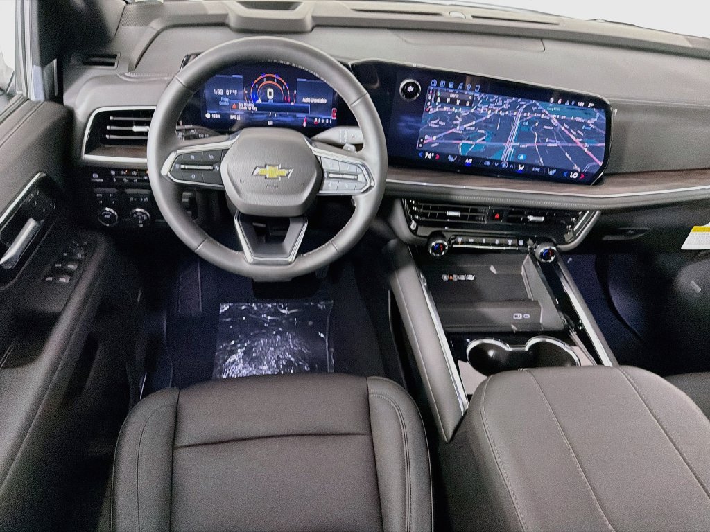 2027 Chevrolet Suburban LT - Photo 24