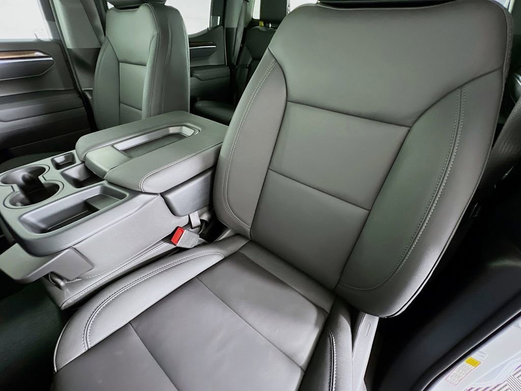 2026 Chevrolet Silverado 1500 LT - Photo 21