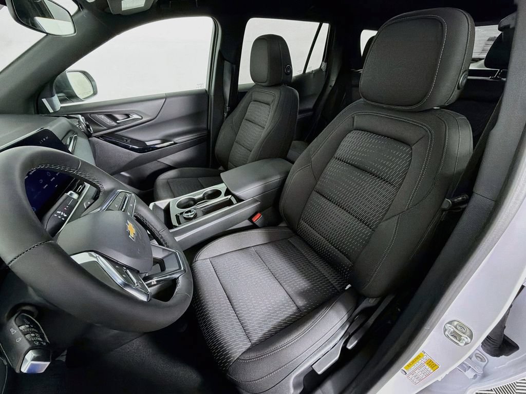 2027 Chevrolet Equinox LT - Photo 21