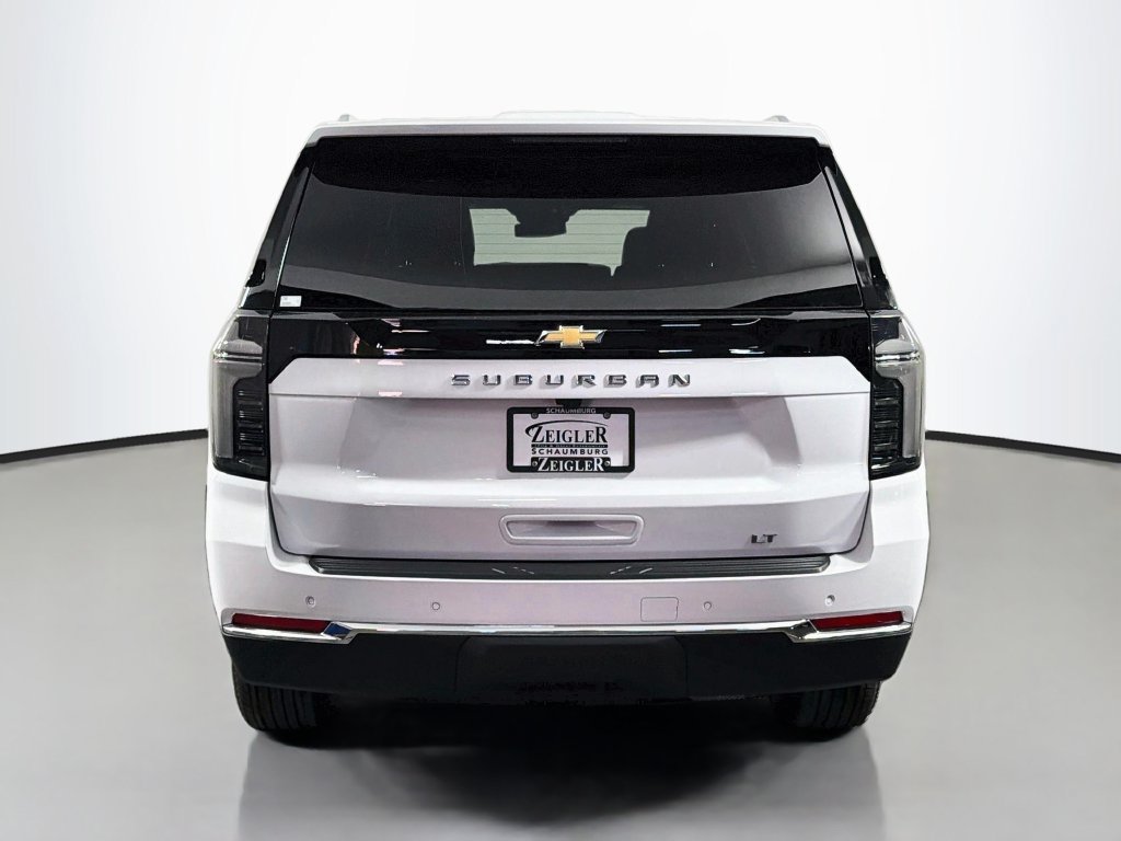 2027 Chevrolet Suburban LT - Photo 6