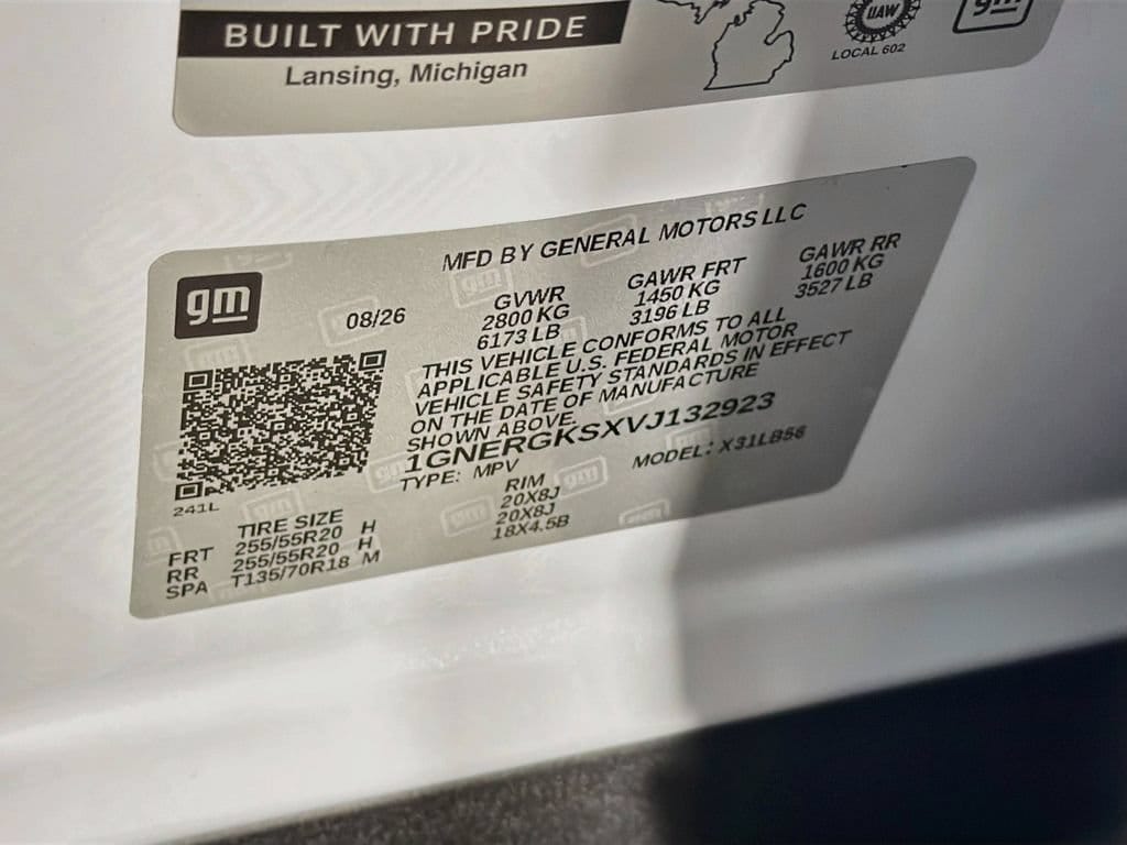 2027 Chevrolet Traverse LT - Photo 33