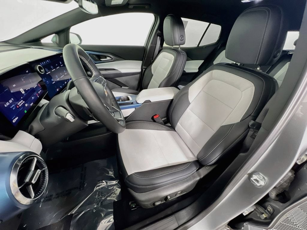 2026 Chevrolet Equinox EV 2LT - Photo 20