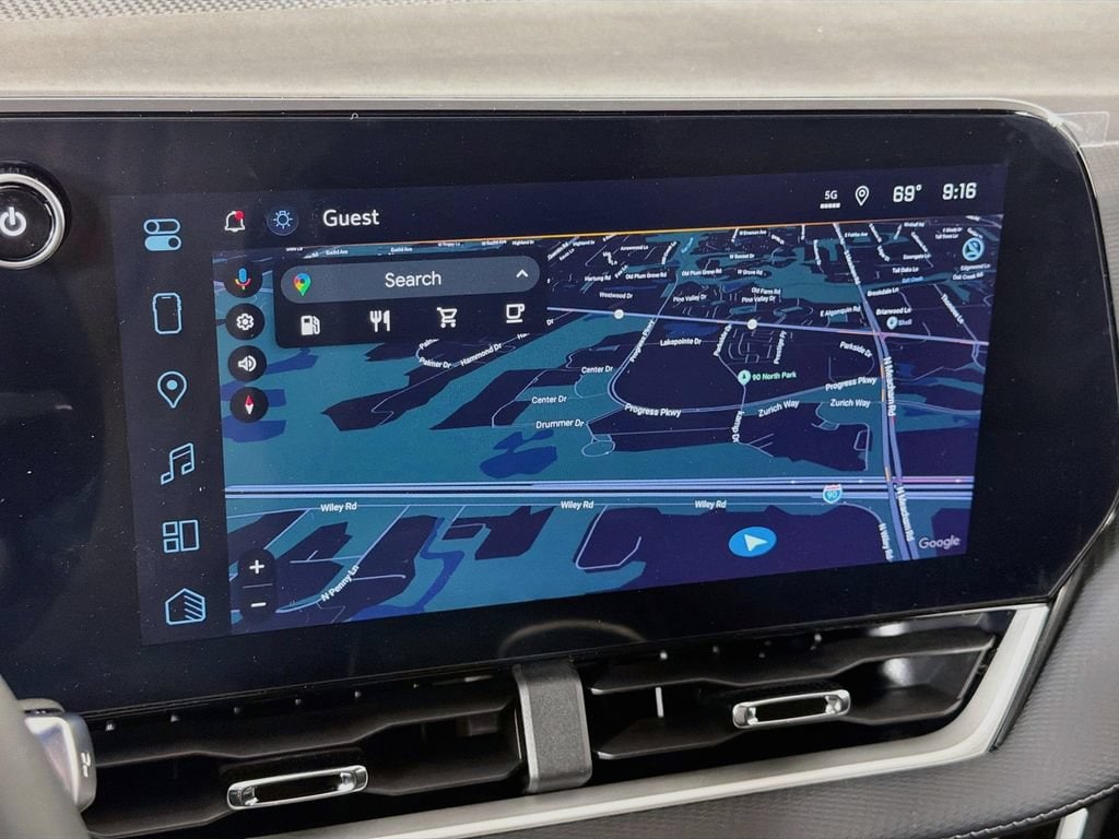 2027 Chevrolet Equinox LT - Photo 13