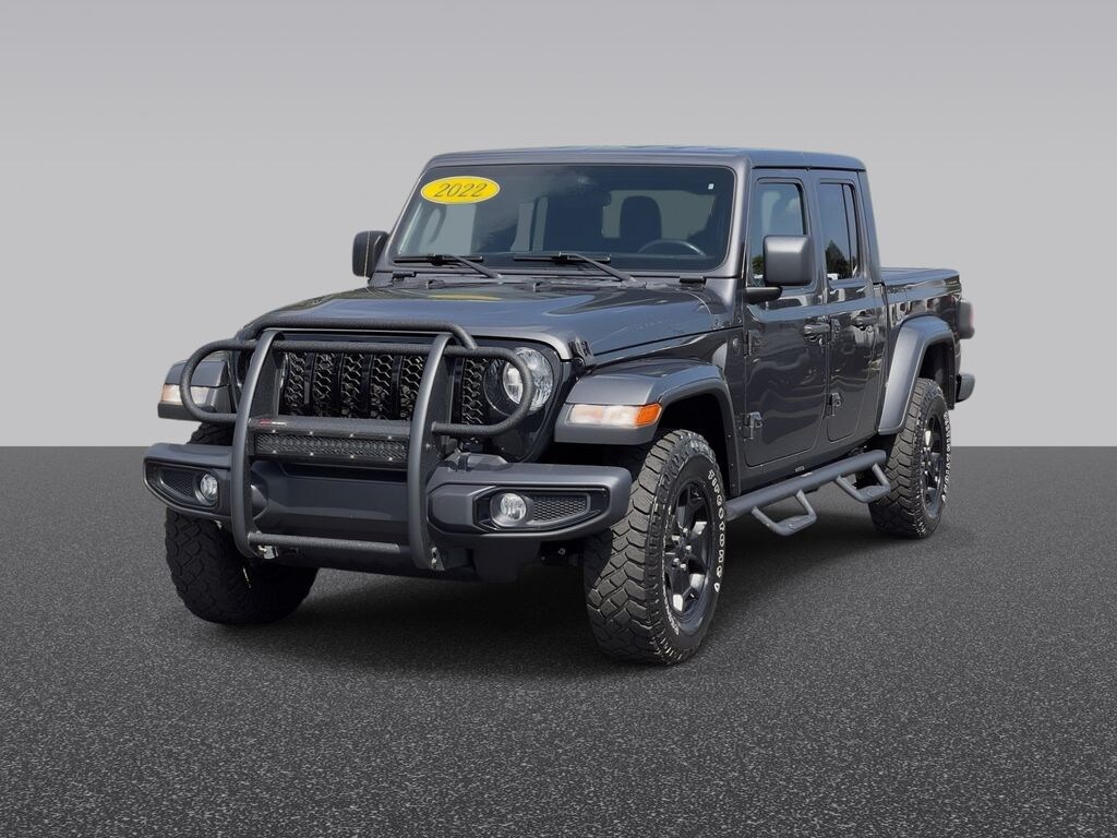 Used 2022 Jeep Gladiator Willys Truck Crew Cab