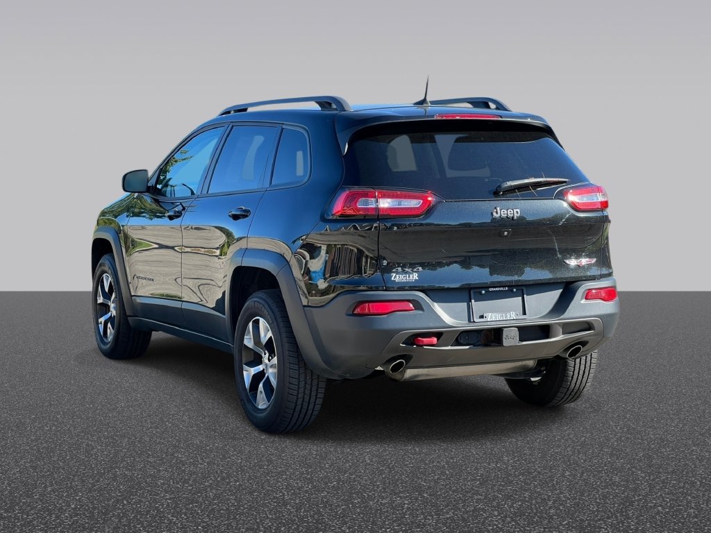 Used 2016 Jeep Cherokee Trailhawk SUV