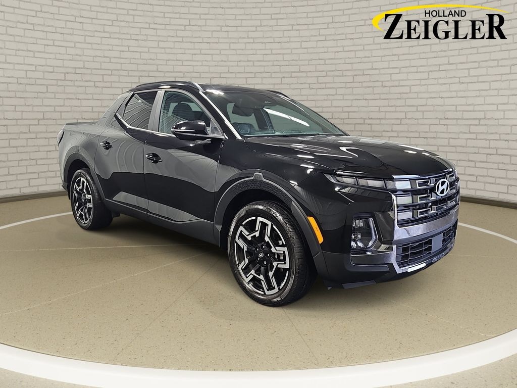 Certified 2025 Hyundai Santa Cruz Limited Truck