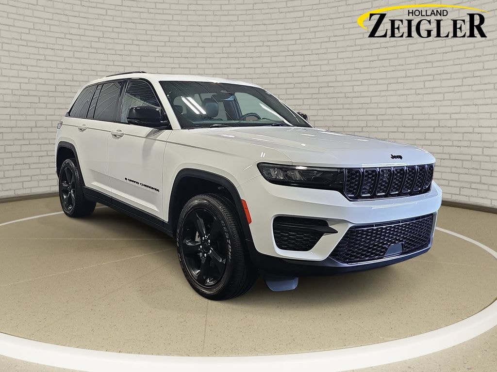 Used 2023 Jeep Grand Cherokee Altitude X SUV