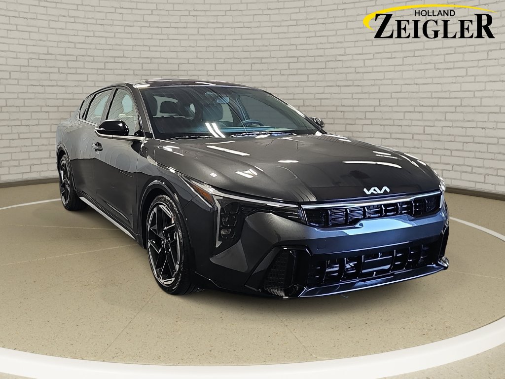 New 2026 Kia K4 GT-Line Sedan