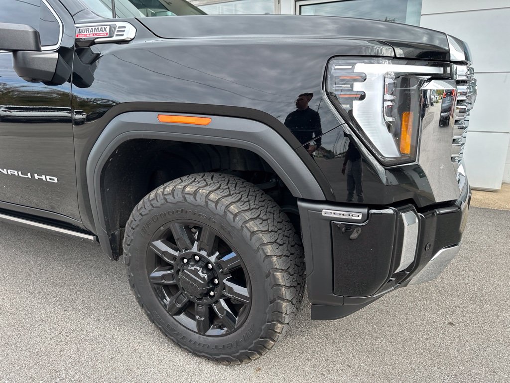 Used 2025 GMC Sierra 2500HD Denali Truck