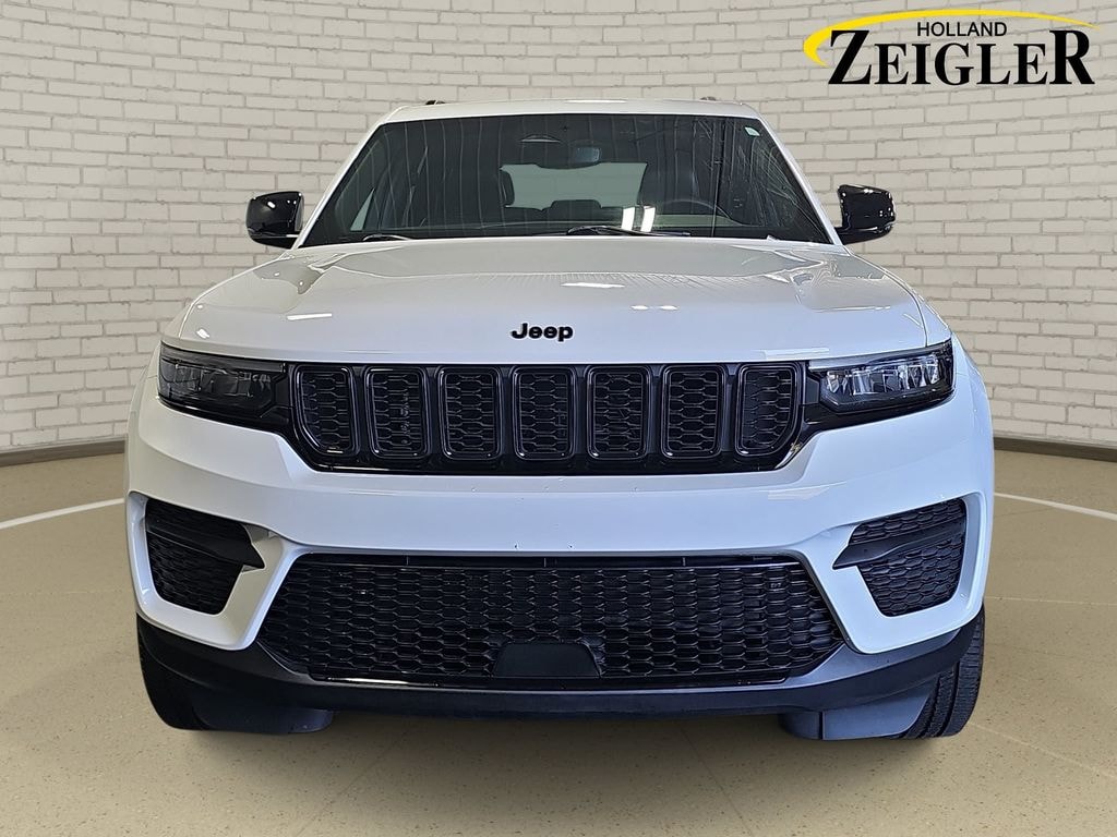 Used 2023 Jeep Grand Cherokee Altitude X SUV