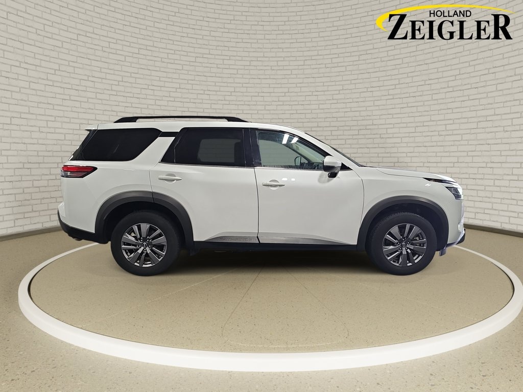 Used 2025 Nissan Pathfinder SV SUV